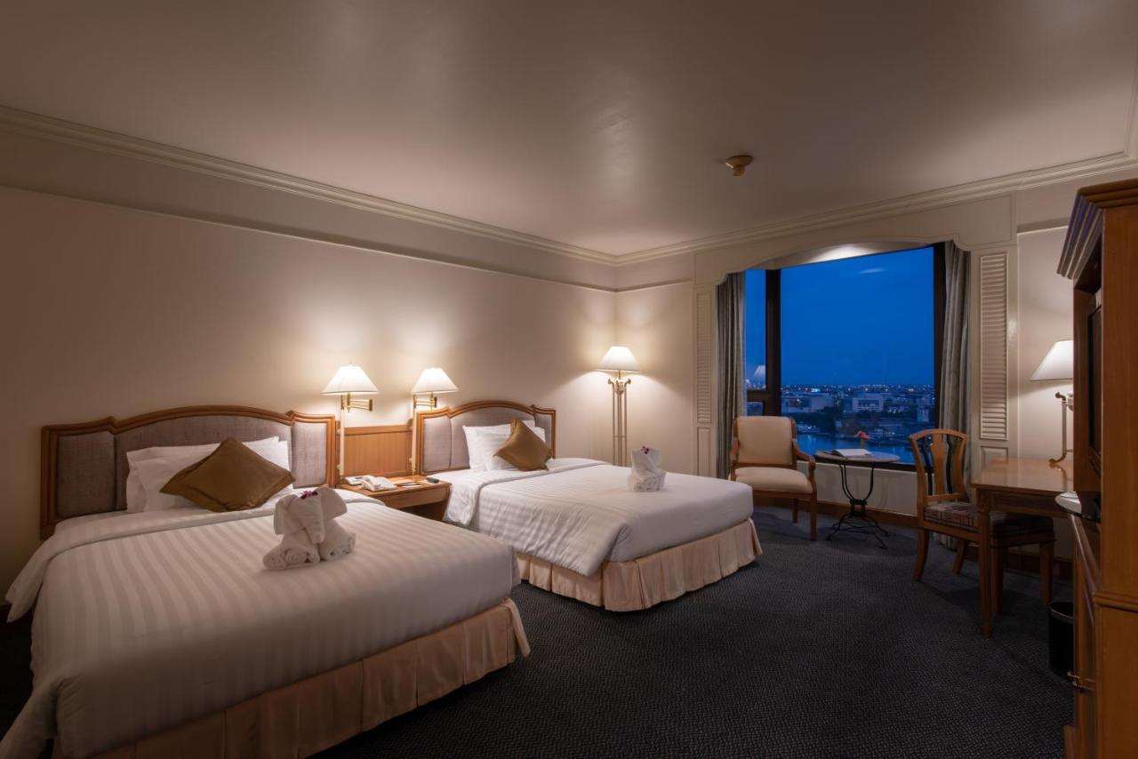 Montien Riverside Hotel Bangkok Exterior photo Deluxe Room